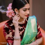 Swasika Instagram - At today's inaugration ceremony of @kirtilalsonline , alchemist collections. Happy to be a part of it . @jayanthiballal Stylist : @rashmimuraleedharan Mua : @sajitha.kazmara Photography: @unnichandran Event Co-ordinator: @dalu_krishnadas #kirtilalsonline #kirtilal #swasika #inaugration