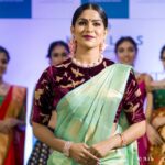 Swasika Instagram - At today's inaugration ceremony of @kirtilalsonline , alchemist collections. Happy to be a part of it . @jayanthiballal Stylist : @rashmimuraleedharan Mua : @sajitha.kazmara Photography: @athmi_capture Event Co-ordinator: @dalu_krishnadas #kirtilalsonline #kirtilal #swasika #inaugration