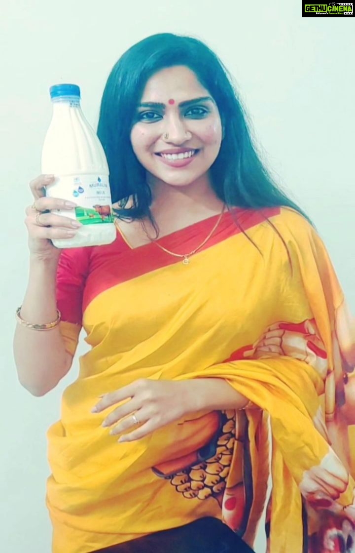 Swasika Instagram - As every malayalis , milk and dairy products are a part of my daily life and here is presenting to you one of my favourite milk and dairy product brand @muralyadairy . Muralya, Kerala’s first international dairy brand is in the pursuit of making available milk and milk products that match international quality in the state, by the commissioning of India’s Largest Dairy Farm with over 4000 heads of cattle. #Muralya #MuralyaDairy #DairyProducts #Coldchain #QualityUnd #ProbioticCurd #kerala#muralyadairy #muralyamilk #cowsmilk #puremilk #milk #dairy #ghee #youghurt #probiotic #kerala #swasika #swasikavijay #swasikavlogs #swasikavijayactress