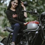 Swasika Instagram - Kudukku 2025 Pic courtesy : @amal_photographi_ #swasikavj #kudukku2025