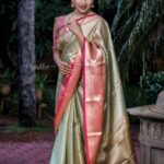 Swasika Instagram - Happy Mahanavami 🪔 Styling @jaffarimaam Makeup @abilashchickumakeupartist Outfit @elite____threads Jewellery @parakkatt_jewels Photo: @abindhu_photography Assisted : @jabirr_jabi @prajithcpwayanad #mahanavami #swasika #swasikavijay #swasikactress #durgapooja