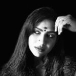 Swasika Instagram - No colour wil be ever be brighter for me than black and white . #swasika #swasikavj #swasikavlogs #swasikactress #swasikavijay Thank you @premjacob06 📷