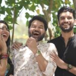 Swasika Instagram - Festive vibes @actor__niyaz @swasikavj Video by @sahid_forhermedia @forhermediaa #festive #reels #swasika #reelsinstagram #malyalam #status #browneyes #celebration #trending #trendinghashtags #warmclothes #serial #tamjl #telugu #dilse #kuruvalikiliye