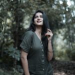 Swasika Instagram - Amidst the Greens ! Photography: @gokul_a10 #swasika #swasikavj #swasikavlogs #swasikactress #swasikavijayactress #swasikavijay