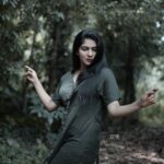 Swasika Instagram - Amidst the Greens ! Photography: @gokul_a10 #swasika #swasikavj #swasikavlogs #swasikactress #swasikavijayactress #swasikavijay