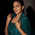 Swasika Instagram - Let's Begin the Game ! #chathuram_square MUA : @vikas.vks.makeupartist Photography : @its_gireesh Production: @maxxocreative Styling : @sanliya_sabu Studio : @studio_maxxo Photography Assistants : @vishnu__photography___ @rizwanmechoth Makeup assistant @nikhil_vks Spl thanks to : @huwais.majeed #chathuram_square #photoshoot #swasikavj #chathurampromotions