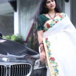 Swasika Instagram - Happy Onam ! Saree : @navamimypassionyourfashion Photography: @aseem_._mohammed #swasika #swasikavj #swasikavlogs #swasikactress #onam #onamvibes #keralasaree #setsaree