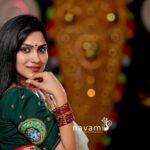 Swasika Instagram - Pepping up with some pre onam getups ! Saree : @navamimypassionyourfashion Photography: @anand_kovalam #swasika #swasikavj #swasikavlogs #swasikactress #onam #onamvibes #keralasaree #setsaree