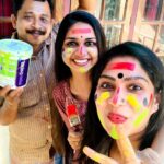 Swasika Instagram - I know most of us are fed Up of lockdowns but at the same time we know it is a necessary act for everyone's safety .But sometimes some lockdown days might end up to be productive . So here is a short video of how I spent a productive day at home with some DIY home decors. Thank u Darshu kutty @____silver_moon #swasika #swasikavj #swasikvlogs #diy #homegarden #homedecors #productiveday #swasikavijay