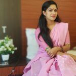 Swasika Instagram - Throwback to the favourite memories during Seetha Times. #swasika #swasikavj #swasikavijay #swasikaactress #seetha #seethaserial #seethakalyanam ##throwback #tbt #flowerstv