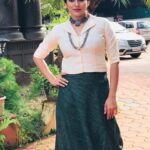 Swasika Instagram - Every moment is a fresh beginning. #swasikavj #swasika #swasikavlogs #redcarpet #malayalamactress MUA @abilashchicku Wearing @celery_designs by Abhilash chicku Ornaments @inikacollections