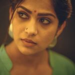 Swasika Instagram - That Cryptic Glance of Jwala ! A still by @arunkiranam Photography from the movie @kudukku2025_movie. @kudukku2025_movie #swasika #kudukkumovie #kudukku2025 #swasikavj #swasika #swasikactress