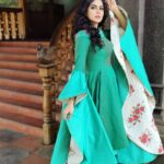 Swasika Instagram - “If you look the right way, you can see that the whole world is a garden.” -Frances Hodgson Burnett Costume : @newwaveboutique , @vineeth_gopinathan Makeup : @mukeshmuralimukesh Stylist : @nithinju @sree_0203 #swasikavj #Swasika #swasika #swasikavlogs #swasikaproductions #redcarpet #amritatv #starmagic #greendress #floraldesign