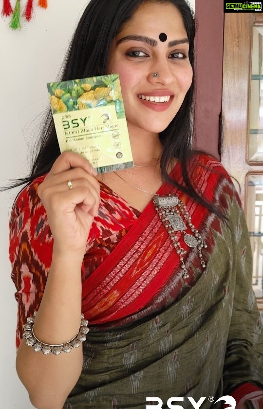Swasika Instagram - @priisindia Presenting BSY Noni Black Hair Magic, a fruit based shampoo extracted from genuine Hawaiian Noni fruit which blackens grey hair within just 5 minutes. It's a colouring product Swasika Instagram - @priisindia Presenting BSY Noni Black Hair Magic, a fruit based shampoo extracted from genuine Hawaiian Noni fruit which blackens grey hair within just 5 minutes. It's a colouring product