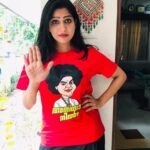 Swasika Instagram - Speak it out through what you wear ! Isn't that the trend ? I am in love with these meme T- shirts from @mydesignationofficial and yes their T - shirts can always make you smile. I am already a Fan ❣ Visit @mydesignationofficial to explore their collections. #swasikavj #swasika #swasikactress #mydesignationofficial #tshirts #tshirtlove #tshirt #memetshirt #malayalammeme #malayali #malayalipoliyalle