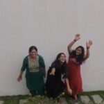Swasika Instagram - Life is full of bloopers and laughters about it . So why not a blooper about the trending #aurorarunaway 😝 Location : @fragrantnature , munnar #swasikavj #swasika #aurora #fragrantnaturemunnar #swasikavlogs