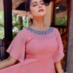 Swasika Instagram - Happiness is in the moment 💗 Costume: @elzas_couture Styling : @nithinju @sree_0203 #swasika #swasikavj #swasikaactress #swasikaproductions #swasikavlogs #malayalamactress #redcarpet #amritatv