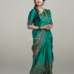Swasika Instagram – A saree being the six yards of pure grace never tells you to fit in ,it makes you to stand out . And when it blends with the color of green it becomes the fresh emblem of well founded hopes .
Here is one of my favourite saree from the wondrous saree collections from @swayamvarasilksindia
Do visit their shops and fill your wardrobe with the best attires. 

#swasikavj  #swasikavlogs #swasikaactress #swasika #swasikalovers #swasikavijay #swasikaproductions #swayamvarasilks #swayamvarasilksindia

MUA @mukeshmuralimukesh