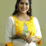Swasika Instagram - "Krishna's love is like an ocean , you can see it's beginning but the beautiful thing is that , you can't see its end." #swasika #swasikavj #basanthi #krishnalove #malayalammovie #malayalamactress #malayalam #kerala #keralagram Wearing @navamimypassionyourfashion 📷 @kumar.s.aneesh