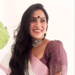 Swasika Instagram - Happy Vishu ! #swasikavj #swasika #swasikavlogs #vishu2021 #vishusadhya #vishukani #sareelove #malayalam #kerala Wearing @ar_handlooms_kuthampully