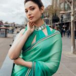 Tamannaah Instagram - Miss B in her Bollywood avatar💃🏻 #missbinmelbourne #iffm @iffmelbourne Outfit - @taruntahiliani Earrings - @anayah_jewellery Ring - @inezeofficial Stylist - @stylebyami with @tanyamehta27 Hair and Make up - @florianhurel Genz Digital Tadka- @prathacanser_03 Managed by- @gunjanchandwani Photographer- @louis_amal