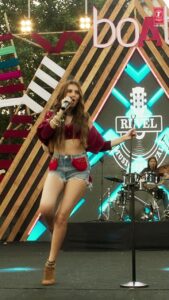 Tara Sutaria Instagram - My first song for the film and the Rock Anthem of the Year is finally YOURS!🎤🎸 #Shaamat song out. Tune in and let’s vibe on it together! #EkVillainReturns, in cinemas this Villaintines Day- 29th July 2022. @thejohnabraham @arjunkapoor @dishapatani #BhushanKumar #KrishanKumar @ektarkapoor @mohitsuri @shobha9168 @ruchikaakapoor @amulvmohan @aseemarrora @ankittiwari #PrinceDubey @balajimotionpictures @tseriesfilms @tseries.official #BalajiMotionPictures @aafilms.official @shivchanana