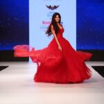 Tara Sutaria Instagram - #btfw2021 #bombaytimesfashionweek @worldofasra @BombayTimes @timesfashionweek ❤️💫