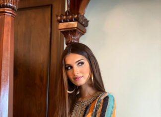 Tara Sutaria Instagram - Saal Mubarak! Here’s to good thoughts, good words and good deeds✨🌸🤍