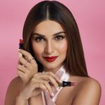 Tara Sutaria Instagram - Another reason to smile today!💄 My exclusive @bobbibrownindia Luxe Lip Color Mini Duo in Hibiscus & Parisian Red is now available just for ₹2,000 — only on @mynykaa’s #HotPinkSale. What’s your lip mood today? Tell me in the comments below💟