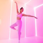 Tara Sutaria Instagram - The beauty of movement is in how it makes you feel 🩰 I’ve always felt stronger, more confident and happier when I’m taking care of my mind and body, so it means a lot to be by your side on your way to finding a healthier you 🤍 ⠀ ⠀⠀ Even if you haven’t exercised in a while, come and find your strength with me and my workouts on @POWER 💪 There are hundreds of workouts (48 weeks of routines!) with me as your workout buddy, so don’t miss your free trial! 👯‍♀️ ⠀ ⠀⠀ @POWER is now available worldwide for Android and iOS, with a free trial before your subscription starts 🤗 ⠀ ⠀⠀ #power #powertoyou #partnership