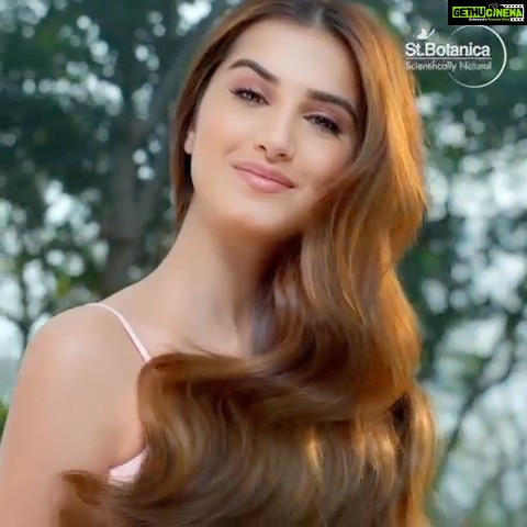 Actress Tara Sutaria HD Photos and Wallpapers April 2021 - Gethu Cinema Actress Tara Sutaria HD Photos and Wallpapers April 2021 - Gethu Cinema