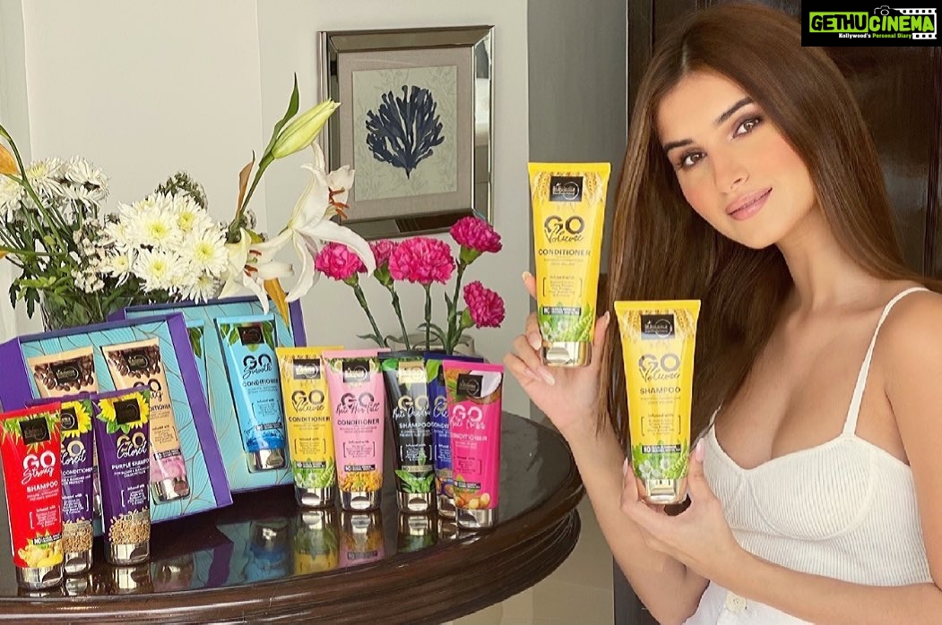 Tara Sutaria Instagram - So happy to be back with my favourite haircare brand and their newest Go Range! Whether you have coloured, long or curly hair, @stbotanica.india has got you covered 🌈! If you haven’t yet, be sure to check out these amazing products and tell me what you think! P.S. My fav is the Go Colored Purple Shampoo and Conditioner💜 💜 #stbotanica #stbotanicaindia #gorange #becauseyouarebeautiful