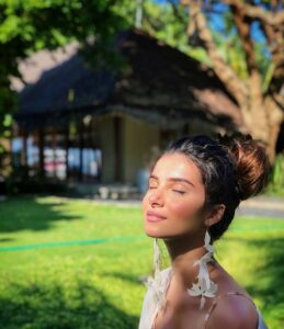 Tara Sutaria Instagram - Maldivian mornings🌴🤍