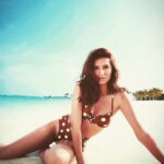 Tara Sutaria Instagram - Afternoons 🌴🐚✨🌸🌊☀️ Maldives