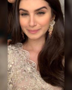 Tara Sutaria Instagram - I like to call this the “ beta ji, shaadi kab hai? “ face. Its a whole mood 🤦‍♀️😂
