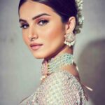 Tara Sutaria Instagram – #anissamaangayi🌸💖💕