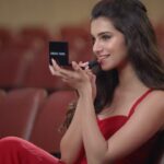Tara Sutaria Instagram - True beauty for me goes beyond the surface and translates into everything you do – Beauty is as beauty does. What's your #BeautyTruth? #ConfidentBeauty #BobbiBrownIndia