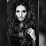 Tara Sutaria Instagram - Many moons ago with my favourite, the OG @farrokhchothia📸( I was 17! ) Thank you, FC🖤