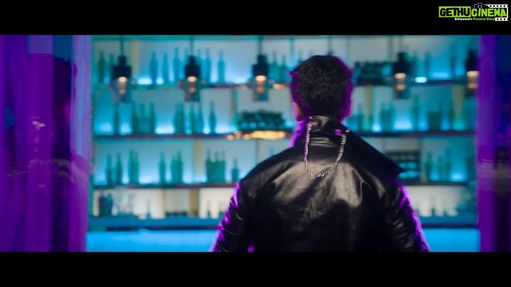 Tara Sutaria Instagram - Super stoked to share this one with you guys βπ»π #HookUpSong @aliaabhatt #Talia @karanjohar @apoorva1972 @tigerjackieshroff @ananyapanday @punitdmalhotra @VishalDadlani @ShekharRavjiani @dharmamovies @farahkhankunder @foxstarhindi @zeemusiccompany #SOTY2