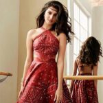Tara Sutaria Instagram - Bohemian Baby😉☮️ @labelritukumar @farrokhchothia @mehakoberoi