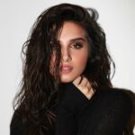 Tara Sutaria Instagram - But baby it’s cold outside🎵 @rahuljhangiani @marcepedrozo @spacemuffin27