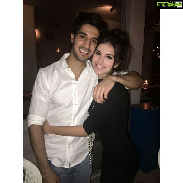 Tara Sutaria Instagram - Happy birthday Ishkins!!!! #GP'sForLife Olive Bar & Kitchen