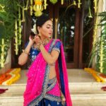 Tejasswi Prakash Instagram – Mere yaar ki shaadi hai ❤️ .
.
Outfit @manalipural 
#manash #wedding #gajra