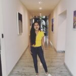 Tejasswi Prakash Instagram - I'm taking up the #VoClockChallenge to spread awareness and support the #MakeTimeForGood initiative with @fossil & @Magic.bus – where a part of the proceeds from the sales of the all new limited edition #FossilXVarun watch will help transform the lives of children. I further challenge @kishwersmerchantt @sunnyboy.26 @tanyasharma27 @vajanianeri @srishtyrode24 to make time for good: Make a ✌ Sit ⬇ Stand ⬆ Looks easy? Think again. Go ahead, try it, don’t forget to tag me in your attempts. The Westin Hotel