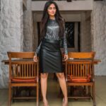 Tejasswi Prakash Instagram - Never be easy to define... . . #fitnessandfashiononmypassport #veromodatraveldiaries #veromodawomen #black #shine @mohitvaru @easemytrip @veromodaindia Thavorn Beach Village Resort & Spa