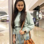 Tejasswi Prakash Instagram - Always on the go✌️with my travel partner @easemytrip . . #fitnessandfashiononmypassport #VeroModaTravelDiaries #veromodawoman Terminal 2 Chatrapati Shivaji Terminal Mumbai