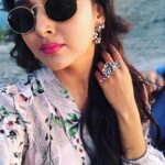 Tejasswi Prakash Instagram - Our very own magic hour 🌥 . . Styled by @stylebysujatasetiya Assissted by @@soniajaiswall @manigosain8 @avani_chouksey Outfit- @rannagill Jewellary @shayagrams . . #dusk #be #you