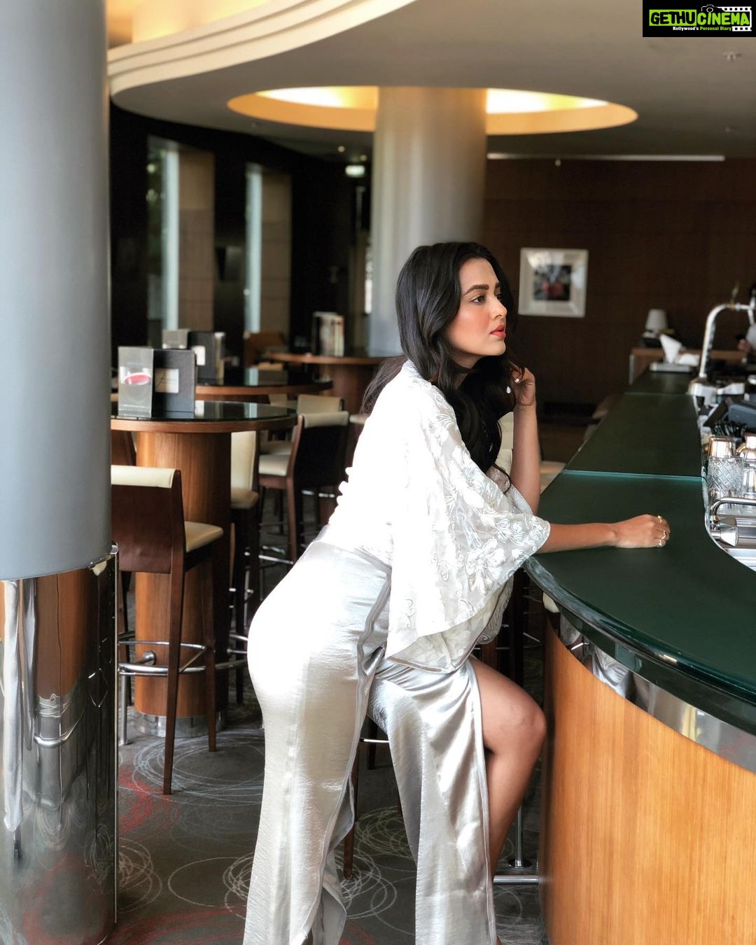 Tejasswi Prakash Instagram - Drink happy thoughts... . . Styling @stylebysujatasetiya Assissted by @avani_chouksey @rajulpitliya Outfit @thea_by_divyajain Footwears @thetrendytoes #travel #work #dowhatyoulove Hilton Sofia