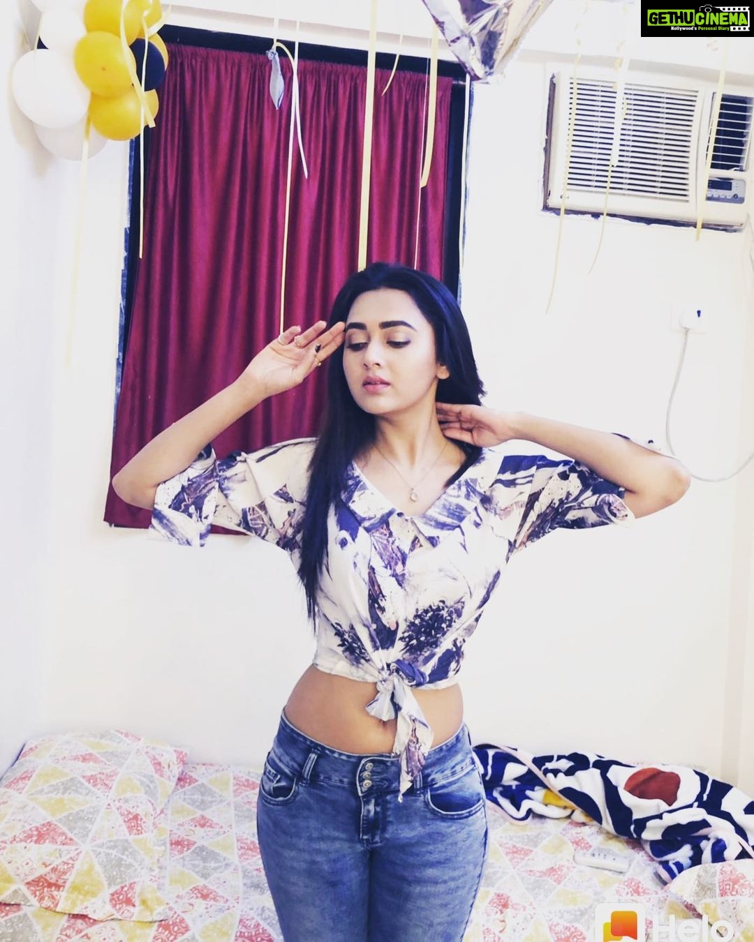 Tejasswi Prakash Instagram - Post extension of silsila from 60 episodes to a 100 . . #constant #number #one
