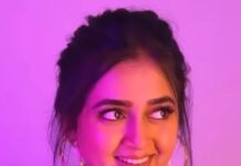 Tejasswi Prakash Instagram - All they'd do is Watch you... Grow! . . 🧣: @natashaabothra 🤝: @simstyles20 👗: @labelvirgoism Hair: @manali_sawant . . #feelkaroreelkaro #feelitreelit #reels #reelsinstagram #tejasswiprakash